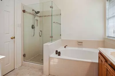 433 Moonlight Way, Irving, TX 75063 - Photo 24