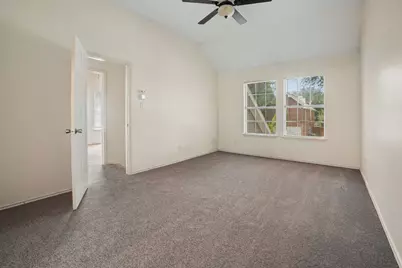 433 Moonlight Way, Irving, TX 75063 - Photo 22