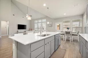 6037 Kansas Trl, Midlothian, TX 76065 - Photo 12