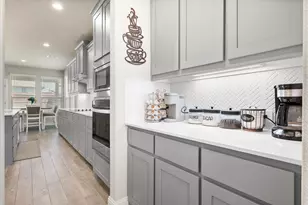 6037 Kansas Trl, Midlothian, TX 76065 - Photo 10
