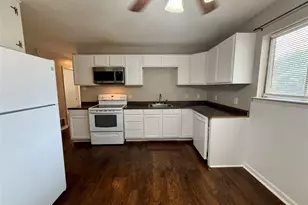 308 Simmons Dr, Hurst, TX 76053 - Photo 10