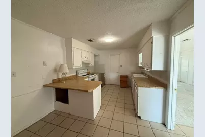 131 SE 7th Street, Cooper, TX 75432 - Photo 8