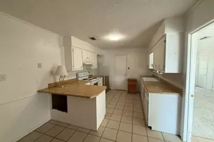 131 SE 7th St, Cooper, TX 75432 - Photo 8