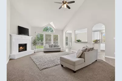 7724 Brook Meadow Lane, Fort Worth, TX 76133 - Photo 4