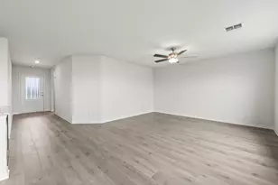10105 Throttle Ln, Fort Worth, TX 76131 - Photo 6