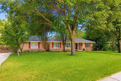 205 Thompson Drive, Richardson, TX 75080 - Photo 20