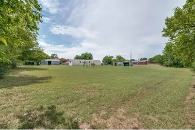 9495 Brittany Hill Road, Sanger, TX 76266 - Photo 4