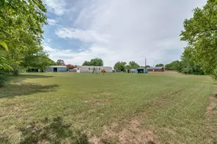 9495 Brittany Hill Rd, Sanger, TX 76266 - Photo 4
