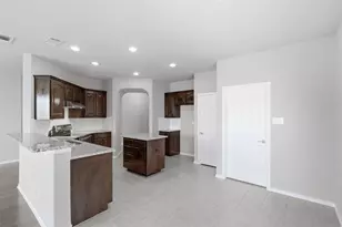 11025 Hawks Landing Rd, Fort Worth, TX 76052 - Photo 6