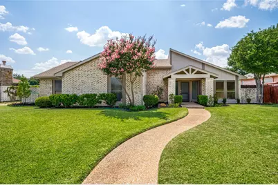 2005 Stain Glass Drive, Plano, TX 75075 - Photo 2
