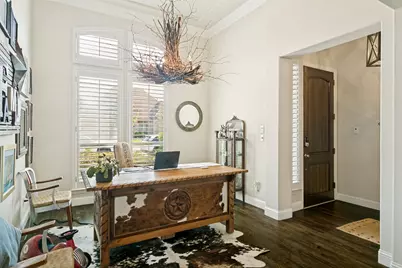 2429 Lady Of The Lake Boulevard, Lewisville, TX 75056 - Photo 6