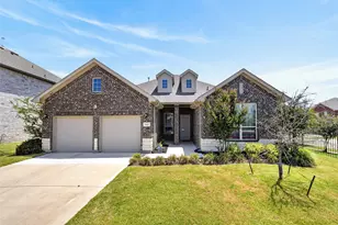 7223 Fallen Crest Ln, Arlington, TX 76001 - Photo 1
