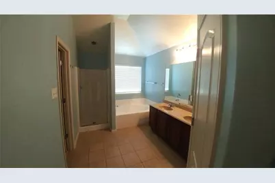 8512 Minturn Drive, Fort Worth, TX 76131 - Photo 20