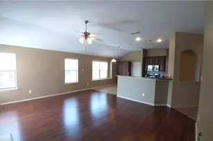 8512 Minturn Dr, Fort Worth, TX 76131 - Photo 2