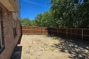 4512 Saddlebrook Dr, Carrollton, TX 75010 - Photo 28