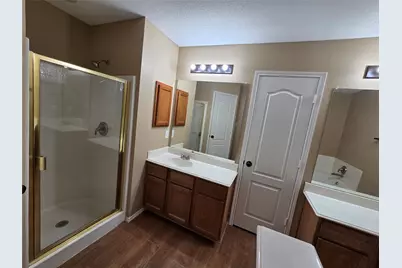 4512 Saddlebrook Drive, Carrollton, TX 75010 - Photo 14