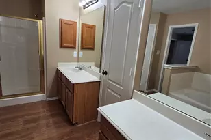 4512 Saddlebrook Dr, Carrollton, TX 75010 - Photo 14