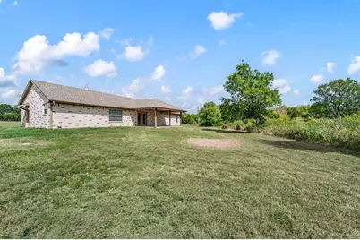 9888 NW County Road 2221, Barry, TX 75102 - Photo 32
