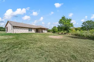 9888 NW County Road 2221, Barry, TX 75102 - Photo 32