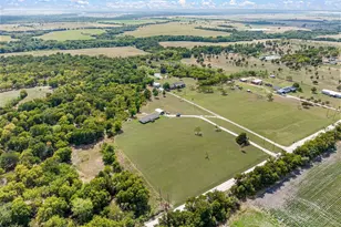 9888 NW County Road 2221, Barry, TX 75102 - Photo 4