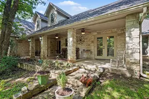 126 Willow Creek Cir, Mansfield, TX 76063 - Photo 2