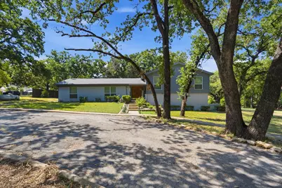 4308 Borden Drive, Arlington, TX 76017 - Photo 2