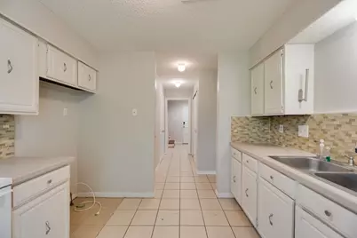 624 Trailwood Ct., Garland, TX 75039 - Photo 8