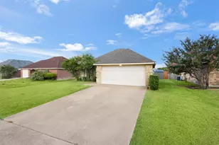 624 Jordan Lane, Waxahachie, TX 75165 - Photo 2
