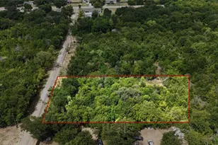 825 Carmela Ct, Cleburne, TX 76031 - Photo 1