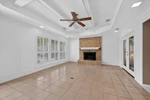 8833 Kenton Dr, Dallas, TX 75231 - Photo 4