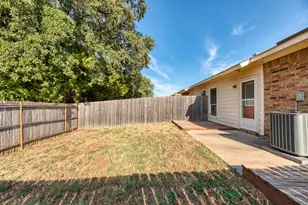 1405 Piedmont Dr, Mansfield, TX 76063 - Photo 24