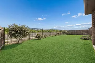 9220 Bronze Meadow Dr, Fort Worth, TX 76131 - Photo 32
