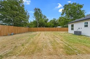 818 Chickasaw Trce, Grand Prairie, TX 75051 - Photo 26