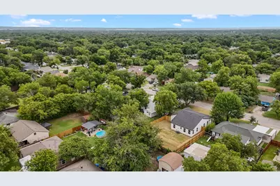 818 Chickasaw Trace, Grand Prairie, TX 75051 - Photo 30