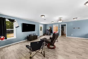 195 N Wood St, Emory, TX 75440 - Photo 6
