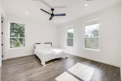 3423 N Winnetka Avenue, Dallas, TX 75212 - Photo 8