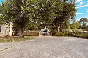 15180 Old China Spring Rd, China Spring, TX 76633 - Photo 4