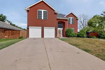 3484 Braes Meadow Drive, Grand Prairie, TX 75052 - Photo 1