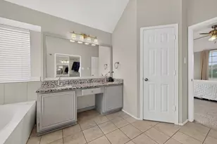 3484 Braes Meadow Dr, Grand Prairie, TX 75052 - Photo 34