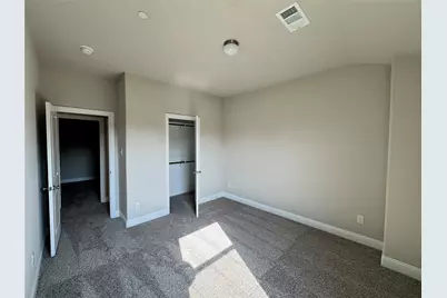 548 Hutchinson Lane, Lewisville, TX 75077 - Photo 12