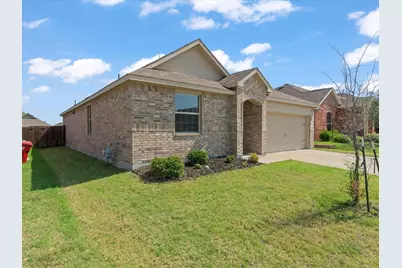 2137 Whispering Sage Boulevard, Royse City, TX 75189 - Photo 2