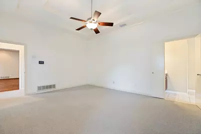 1105 Hills Creek Drive, McKinney, TX 75072 - Photo 20