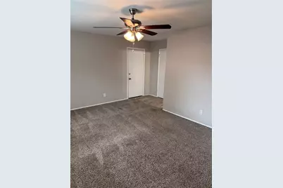 1914 Chisholm Trail, Grand Prairie, TX 75052 - Photo 18
