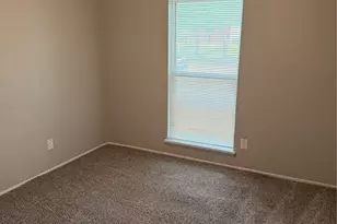 1914 Chisholm Trail, Grand Prairie, TX 75052 - Photo 16