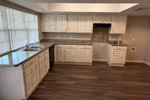 1914 Chisholm Trail, Grand Prairie, TX 75052 - Photo 12