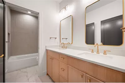 8930 Liptonshire Drive, Dallas, TX 75238 - Photo 22