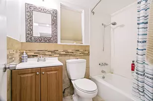 1032 Cherrywood Ln, Carrollton, TX 75006 - Photo 16