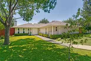 1032 Cherrywood Ln, Carrollton, TX 75006 - Photo 2