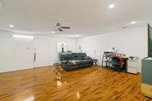 1032 Cherrywood Ln, Carrollton, TX 75006 - Photo 4