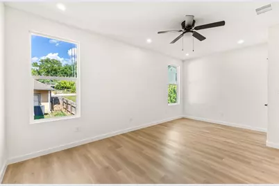 438 Bonnie View Road, Dallas, TX 75203 - Photo 28